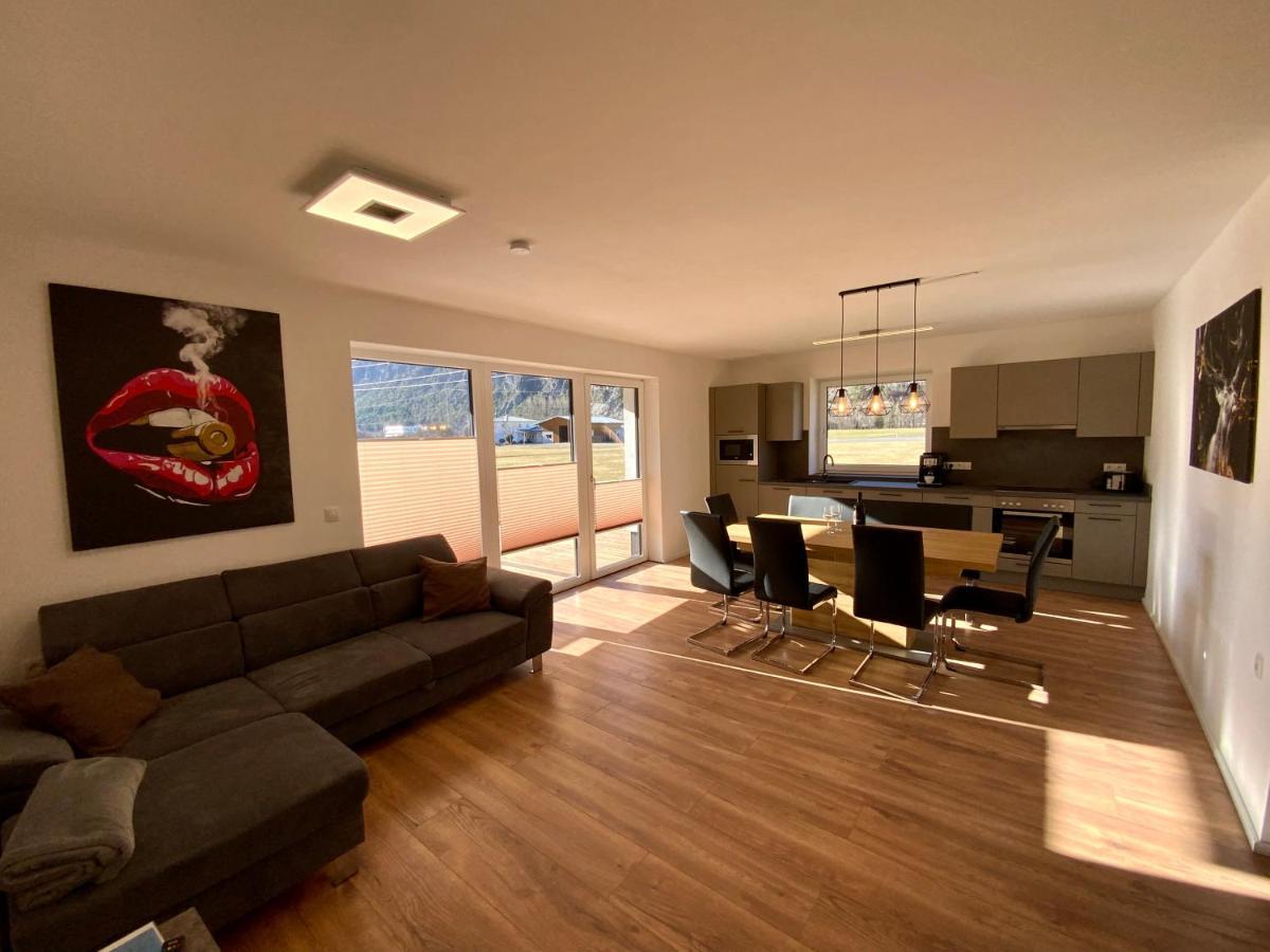 Deluxefort Fuer 10 Gaeste Mit Eigenem Whirlpool Und Fasssauna Imst Exteriér fotografie